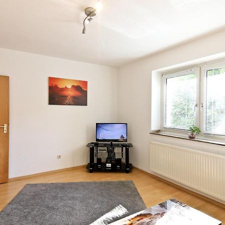 Top Ferienwohnung Veltins Arena เกลเซนเคียร์เคน ภายนอก รูปภาพ