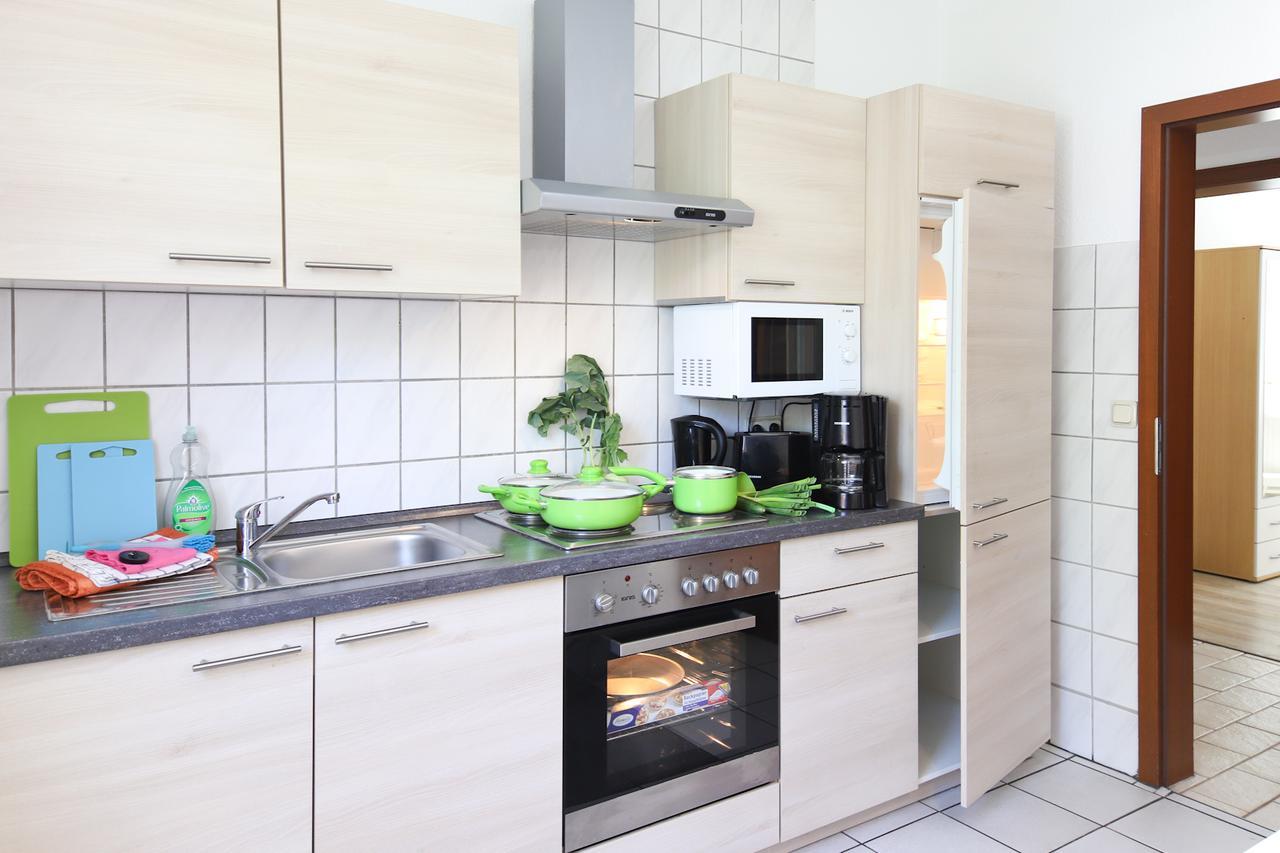 Top Ferienwohnung Veltins Arena เกลเซนเคียร์เคน ภายนอก รูปภาพ