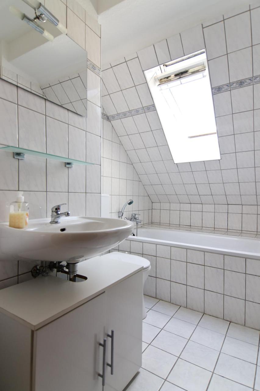 Top Ferienwohnung Veltins Arena เกลเซนเคียร์เคน ภายนอก รูปภาพ